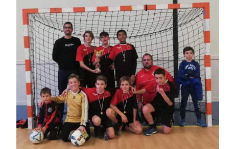 Les U13 remportent le Tournoi Futsal du FCBB !