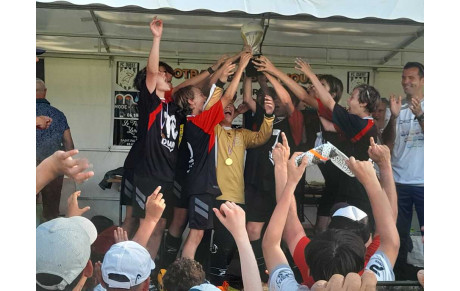 Les U13 remportent le Tournoi du FC Ouest !