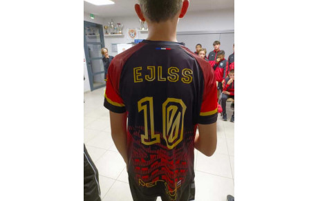 Présentation du nouveau maillot EJLSS